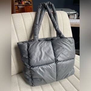 Quilted Puffer Tote Bag in Gray